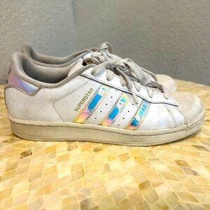 Adidas superstar sneakers girls size 4.5